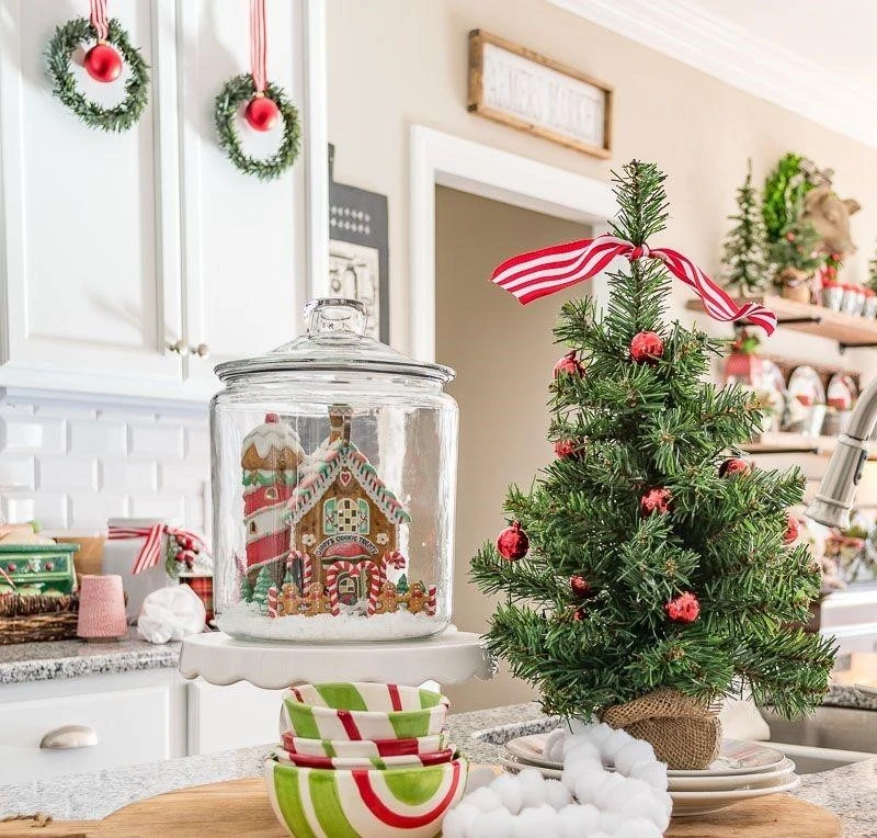 Decorating Kitchen with Small Christmas Tree